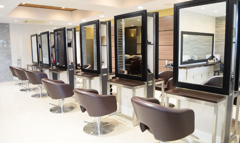 HAIR and MAKE  muse　新浦安店