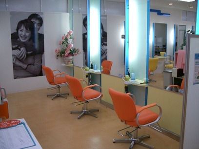美容室イレブンカット ピアゴ八剱店 求人情報 美容師の転職支援サービス Qjエージェント